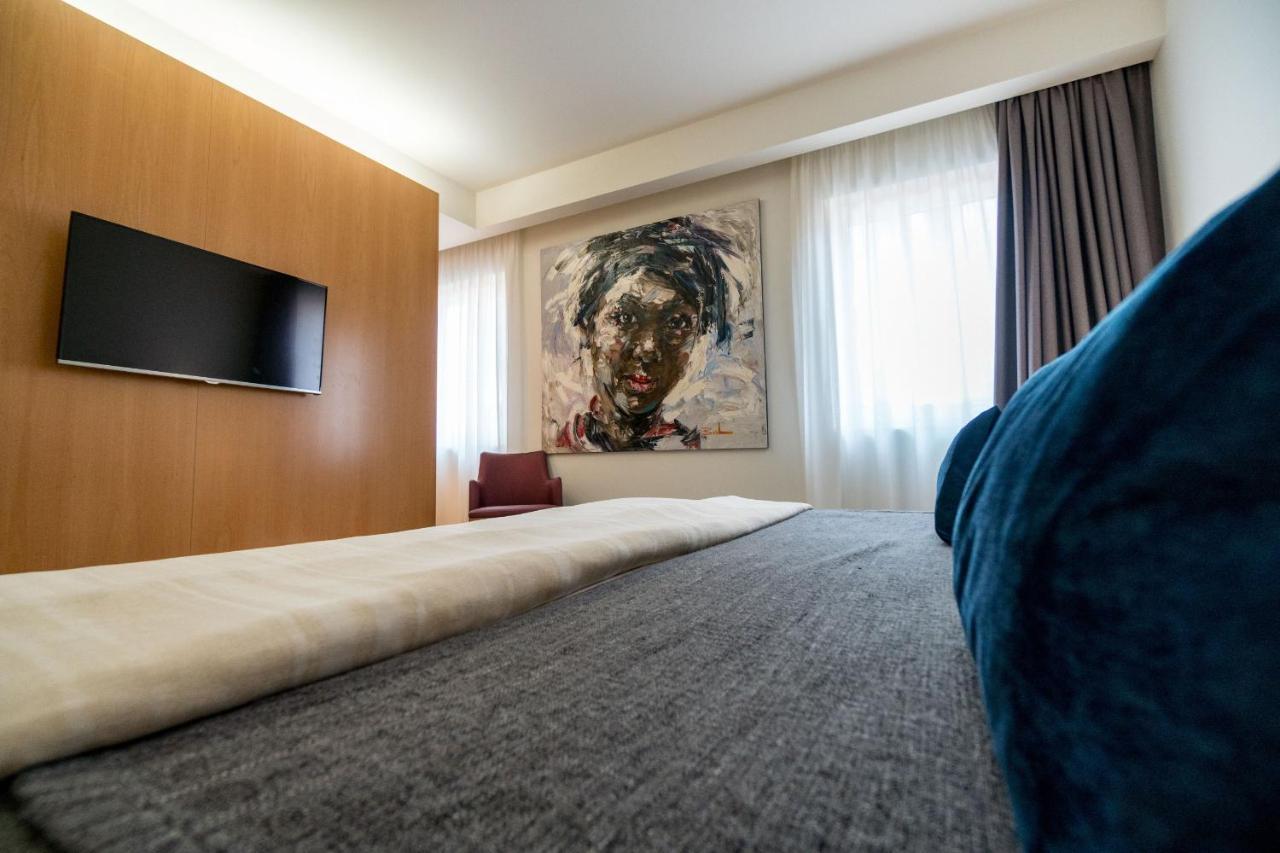 Welcome Madeira Apartments Funchal  Bagian luar foto