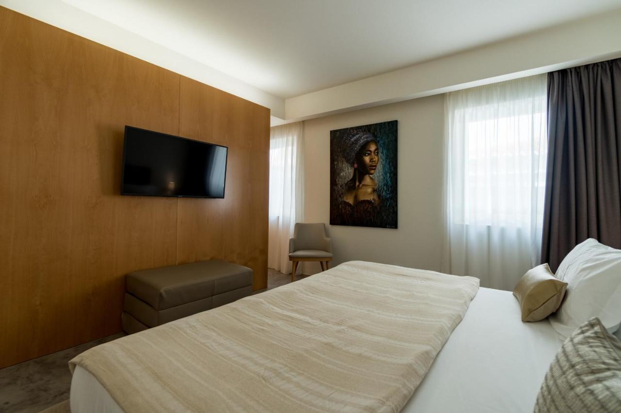 Welcome Madeira Apartments Funchal  Bagian luar foto