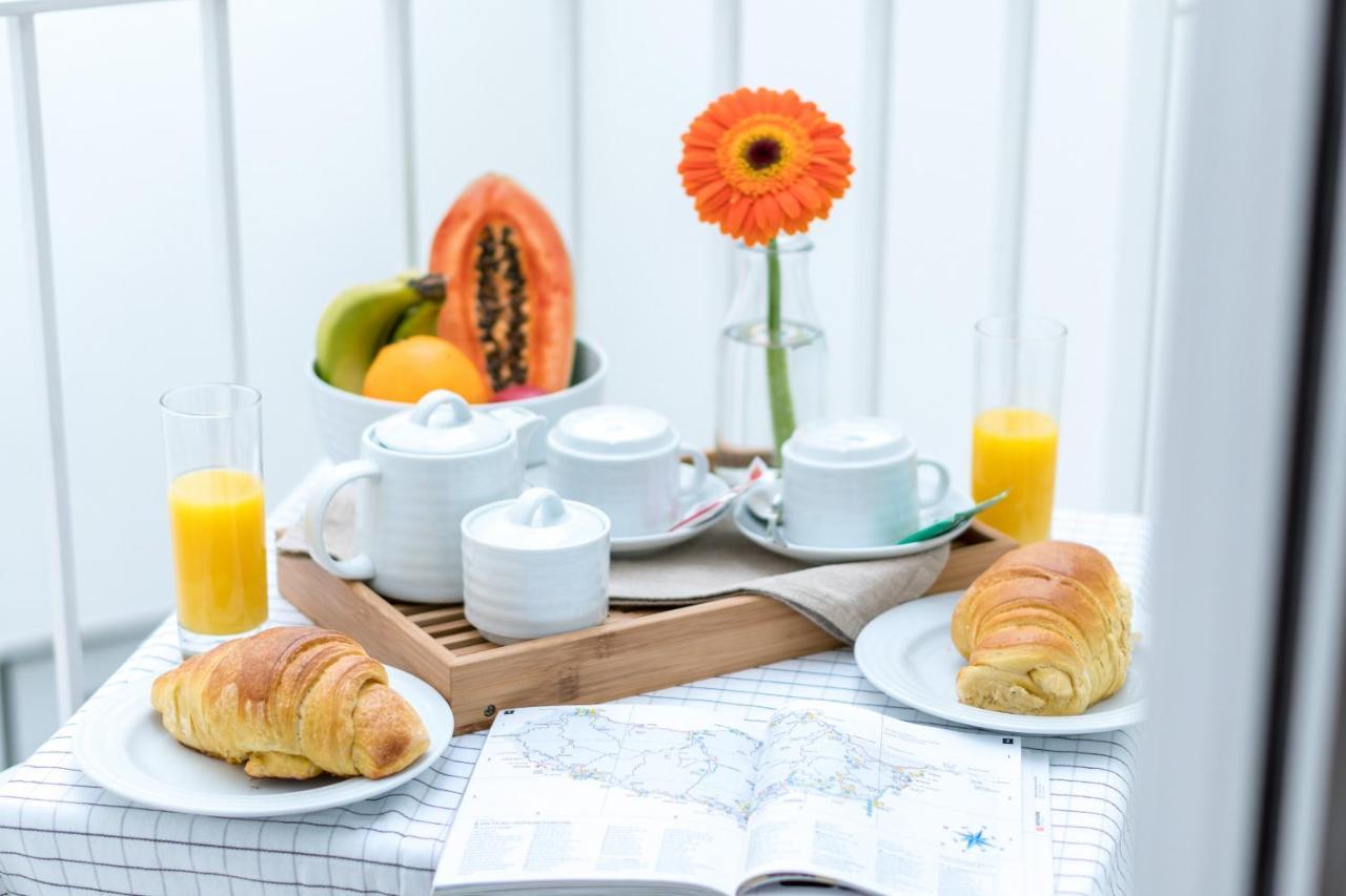 Welcome Madeira Apartments Funchal  Bagian luar foto